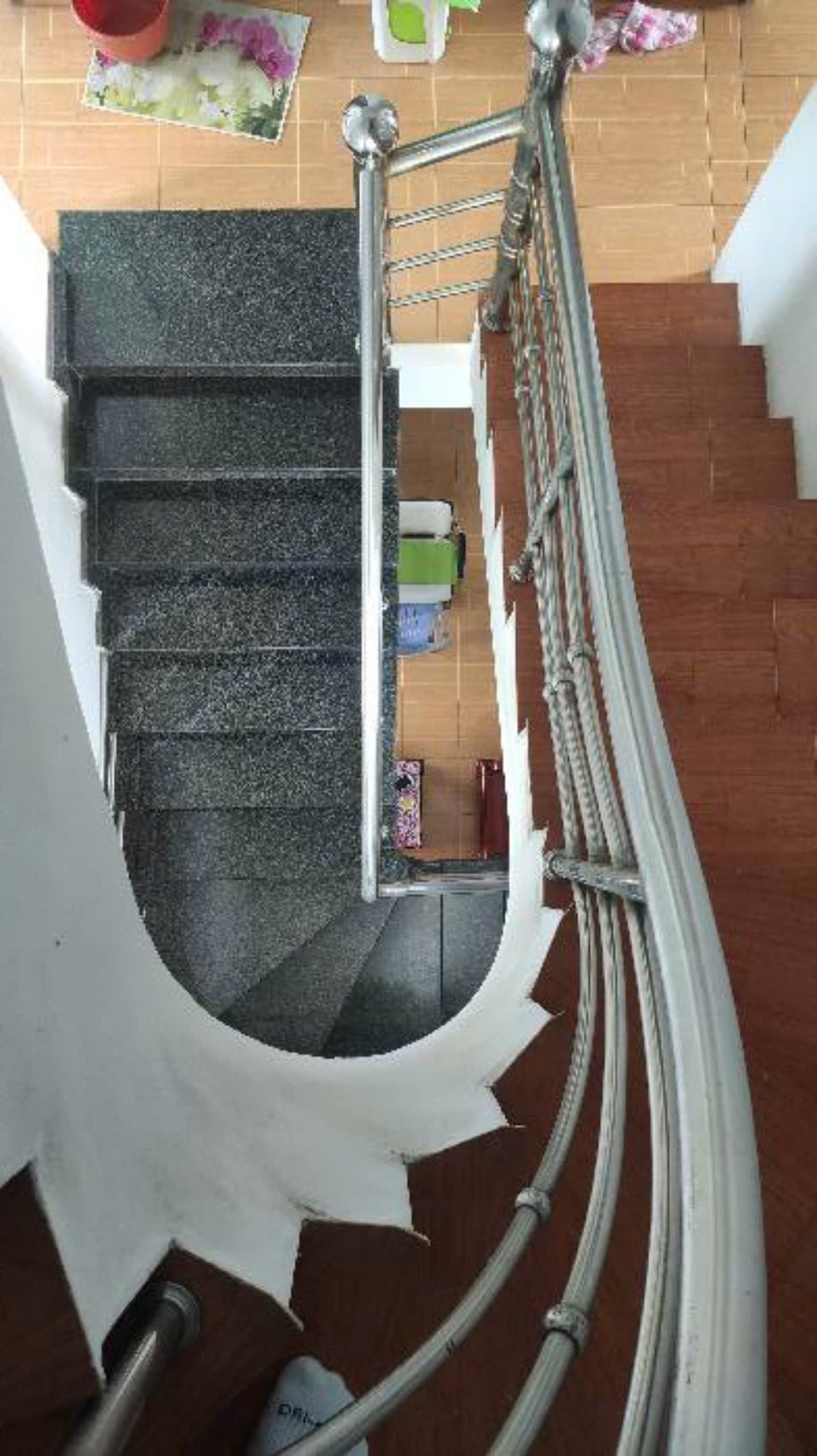 CẦN TIỀN BÁN GẤP  NHÀ DT 74M2, 6.5 TỈ,